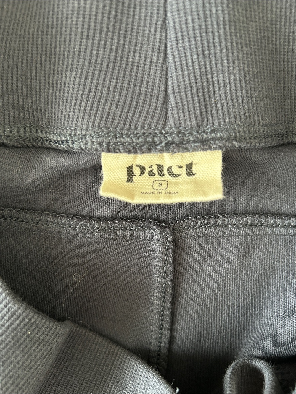 Pact Airplane Pintuck Wide Leg Pant Organic Cotton Small 26” Inseam Like New - Picture 6 of 6